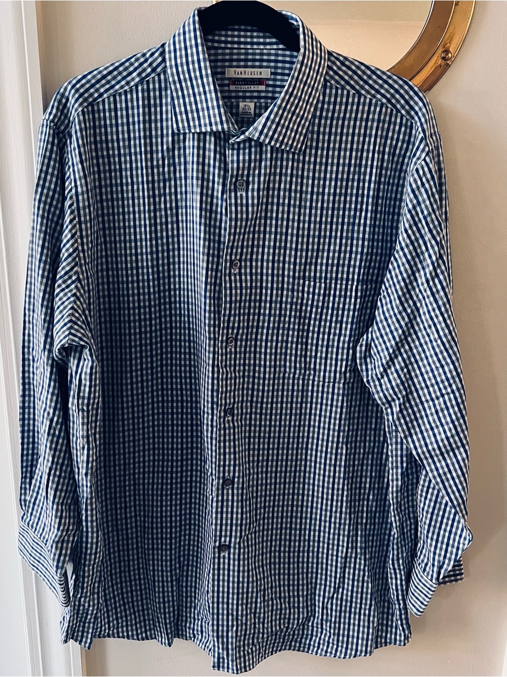 Van Heusen Men's Blue Check Button-Up Shirt Sz 16 1/2 32/33